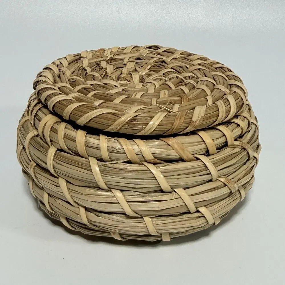 Small Sweetgrass Coil Basket Box with Lid South Carolina Handmade 4.5” Handmade